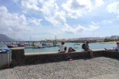 В ожидании корабля на Большую землю. В данном случае до Лансероте, который  в длину 100 км:)))